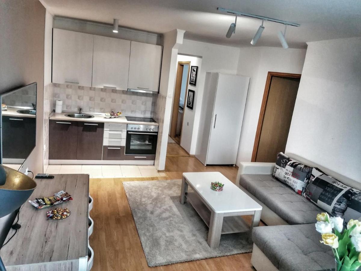 Nights & Smiles Sarajevo Apartment Екстериор снимка