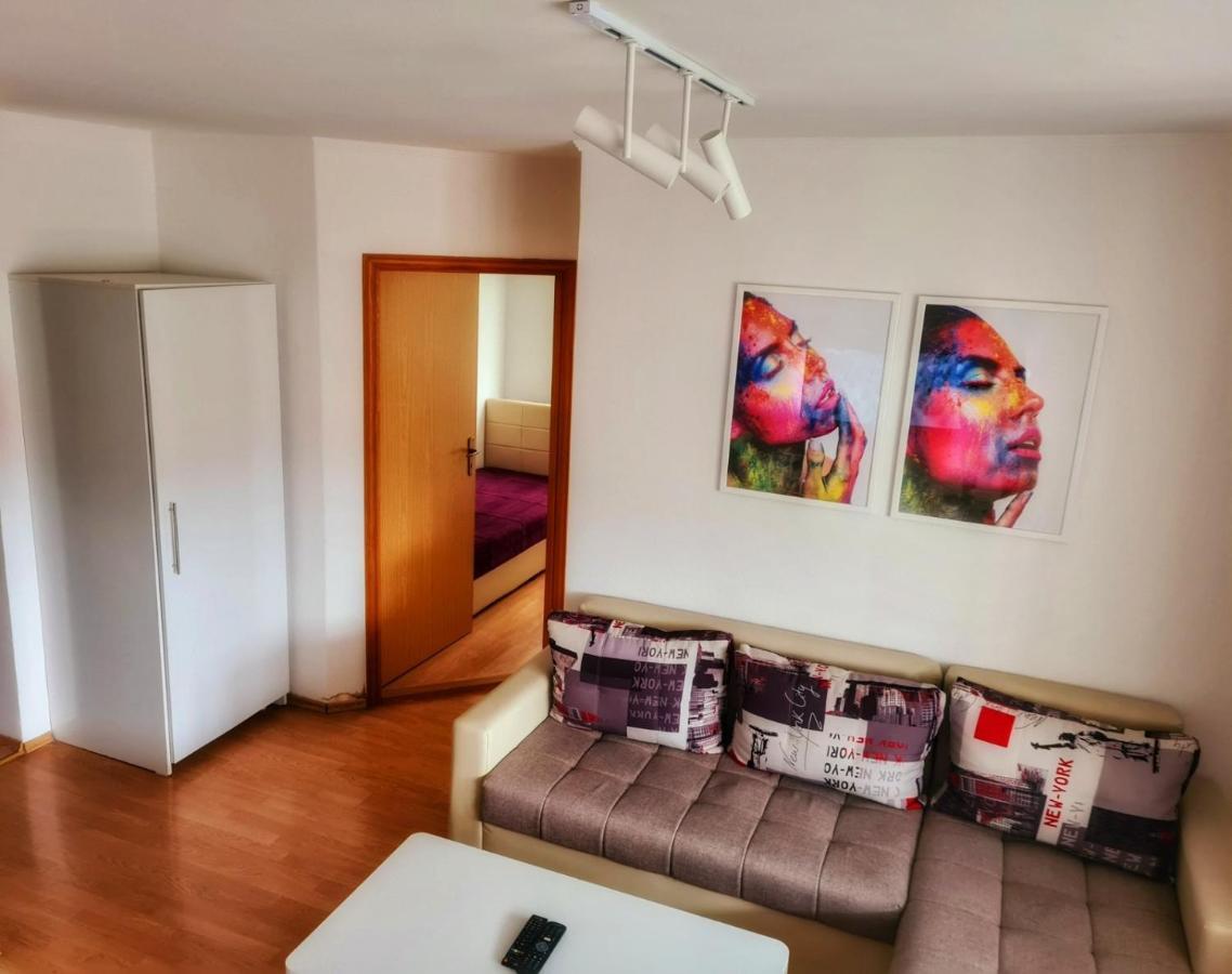 Nights & Smiles Sarajevo Apartment Екстериор снимка