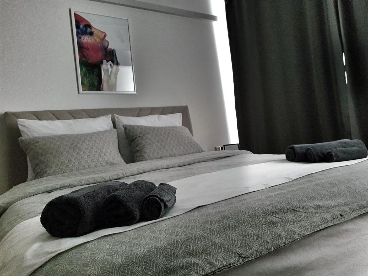 Nights & Smiles Sarajevo Apartment Екстериор снимка